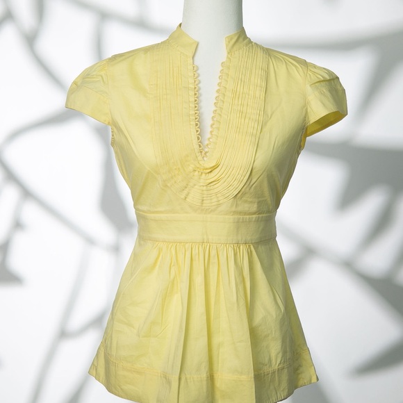 BCBGMAXAZRIA Size S Yellow Peplum Top (Never Worn) - Picture 1 of 5